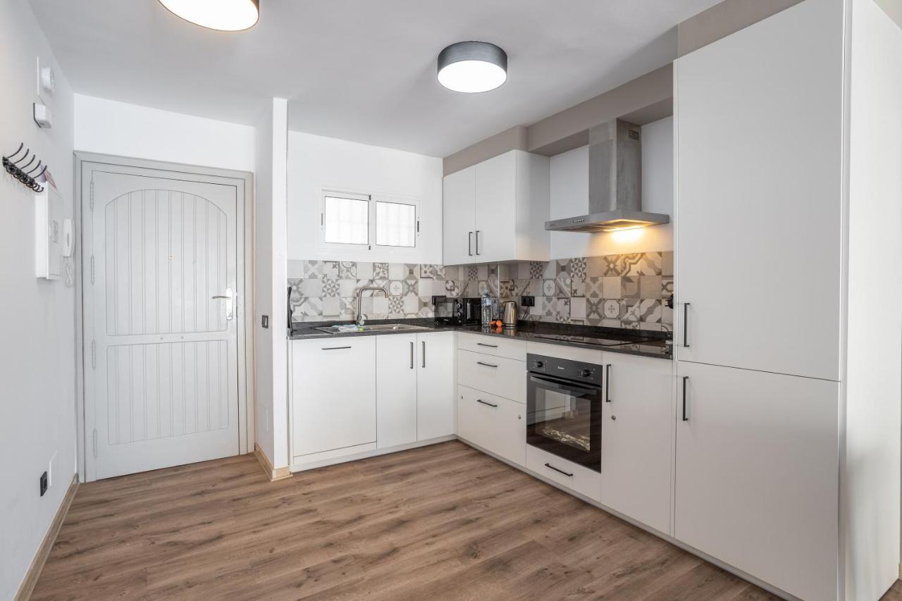 Stylish Apartment With Sea View 네르하 외부 사진